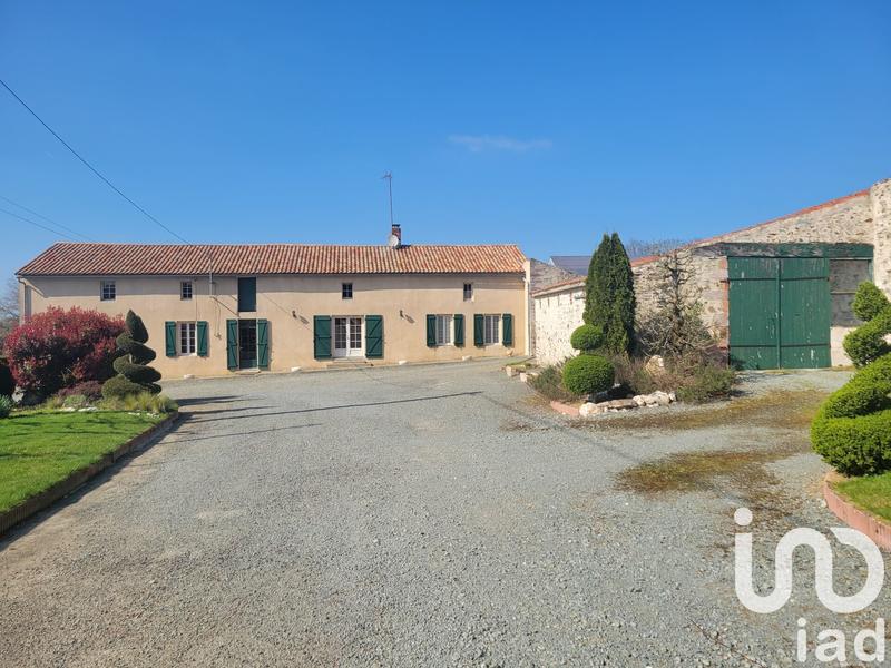 Maison - 143 m² - 6 pièces