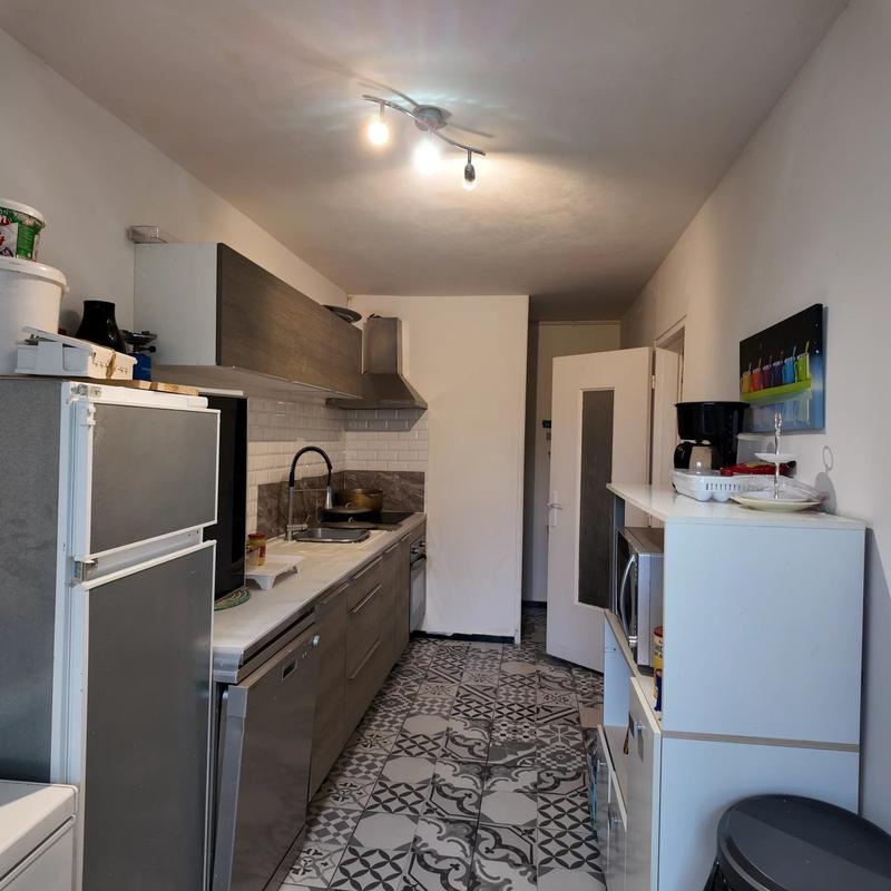 Appartement - 98 m² - 5 pièces