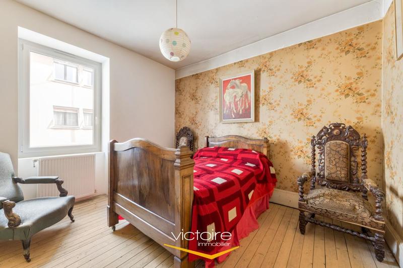 Maison - 111 m² - 4 pièces