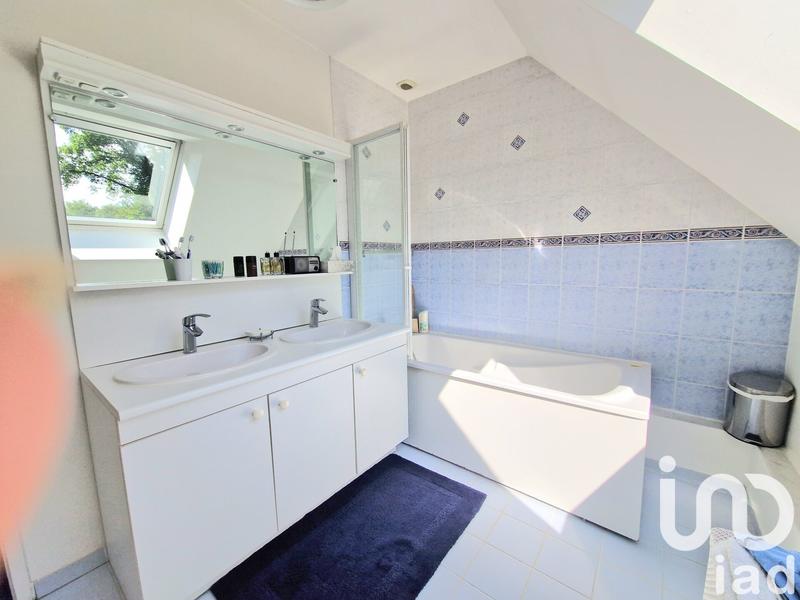 Maison - 122 m² - 5 pièces