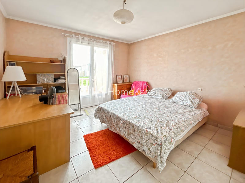 Maison - 200 m² - 8 pièces