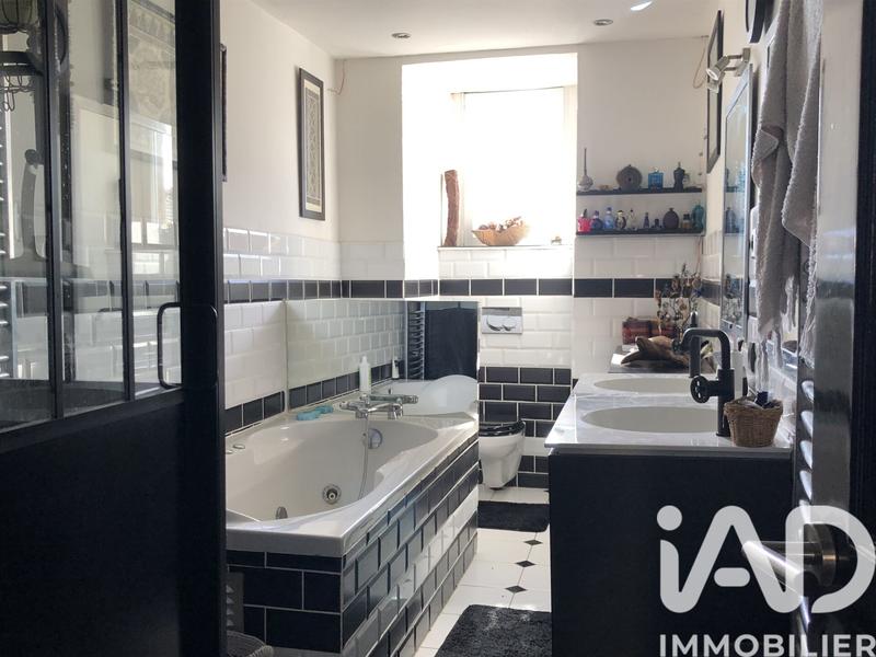 Maison de ville - 191 m² - 7 pièces