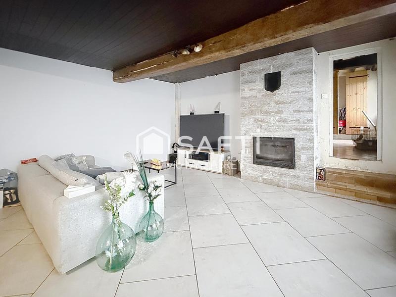 Maison - 215 m² - 8 pièces