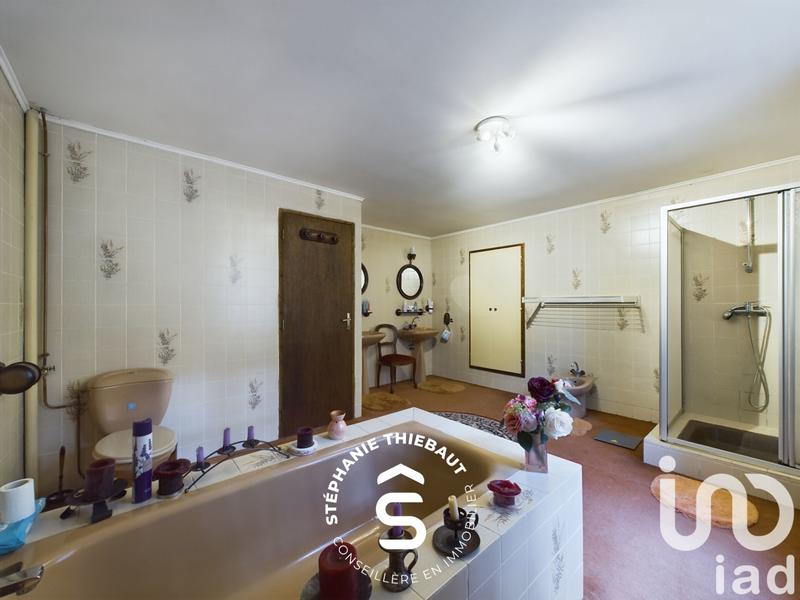 Maison de village - 180 m² - 7 pièces