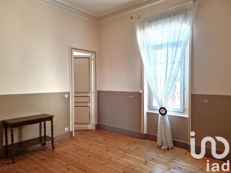 Maison de ville - 231 m² - 9 pièces