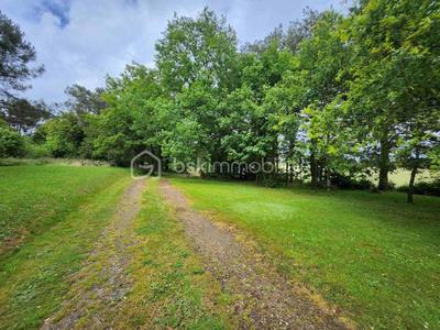 Maison en pierre - 157 m² - 7 pièces