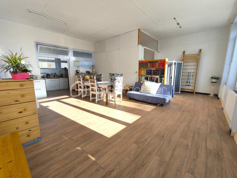 Propriété - 200 m² - 7 pièces