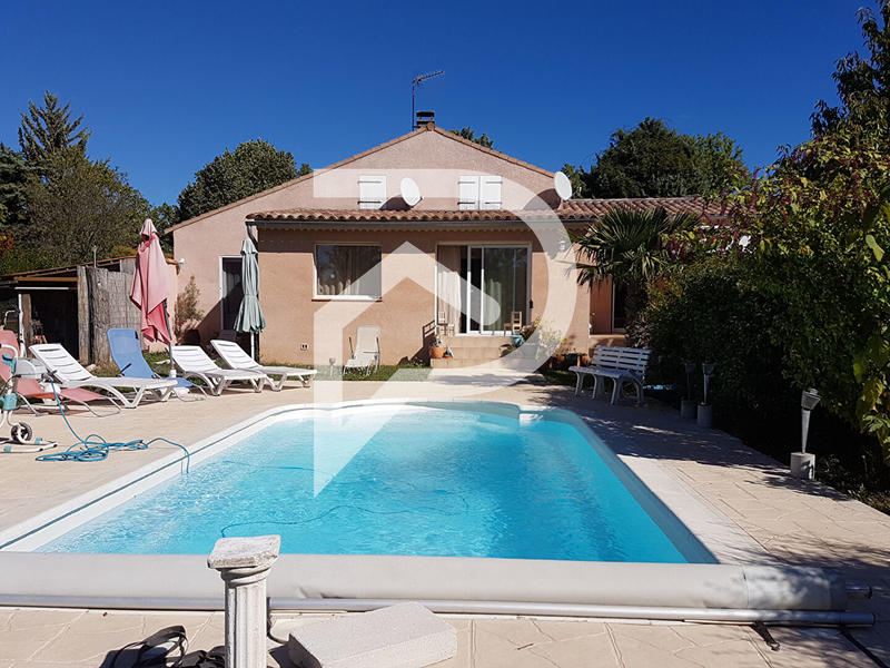 Villa - 170 m² - 6 pièces