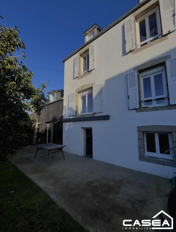 Maison - 140 m² - 7 pièces