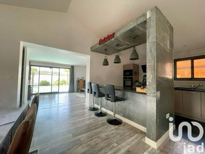 Maison - 190 m² - 7 pièces