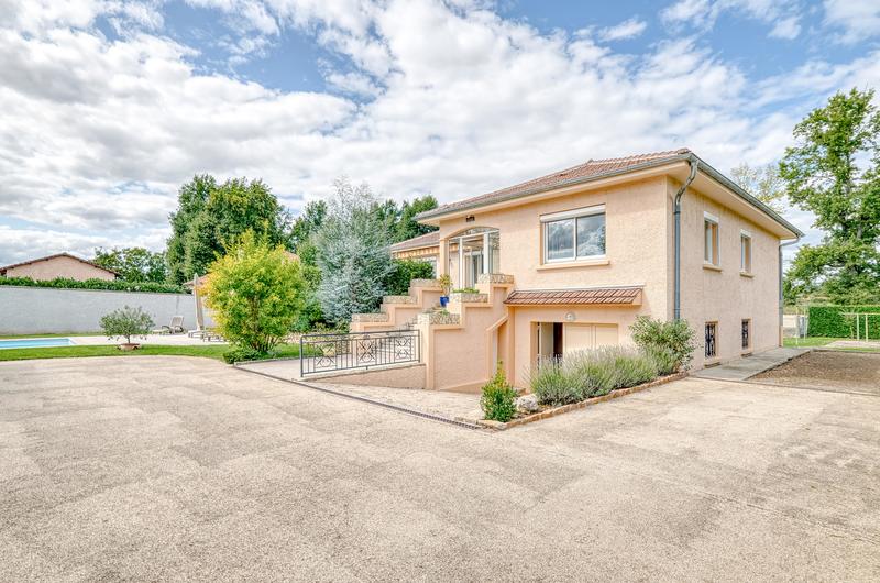 Maison ancienne - 109 m² - 5 pièces