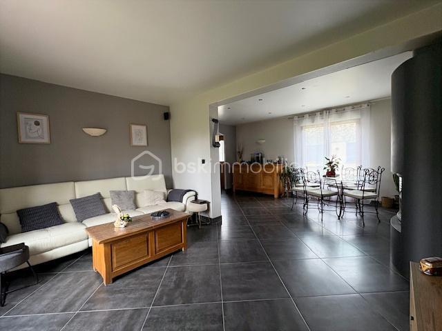 Maison - 114 m² - 6 pièces