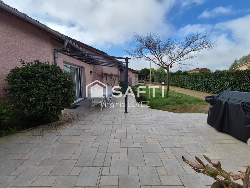 Maison - 270 m² - 11 pièces