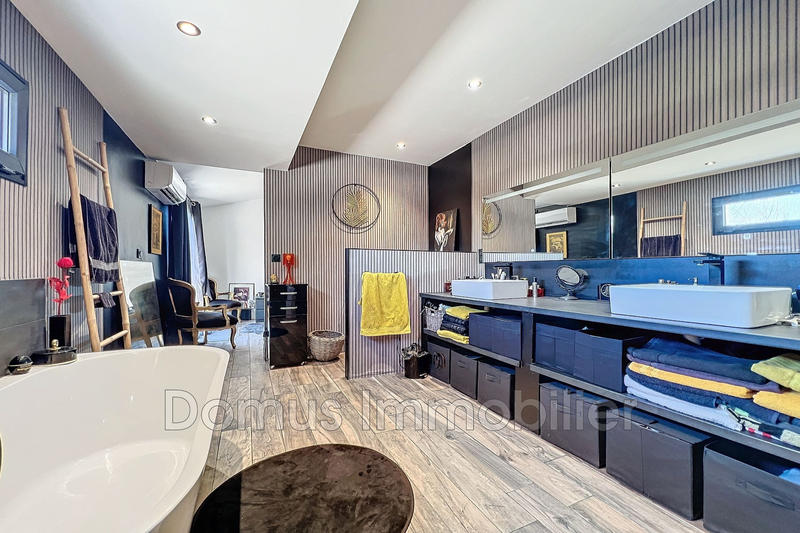 Villa - 146 m² - 4 pièces