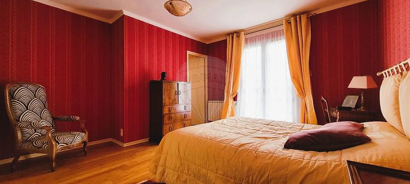 Maison - 150 m² - 7 pièces