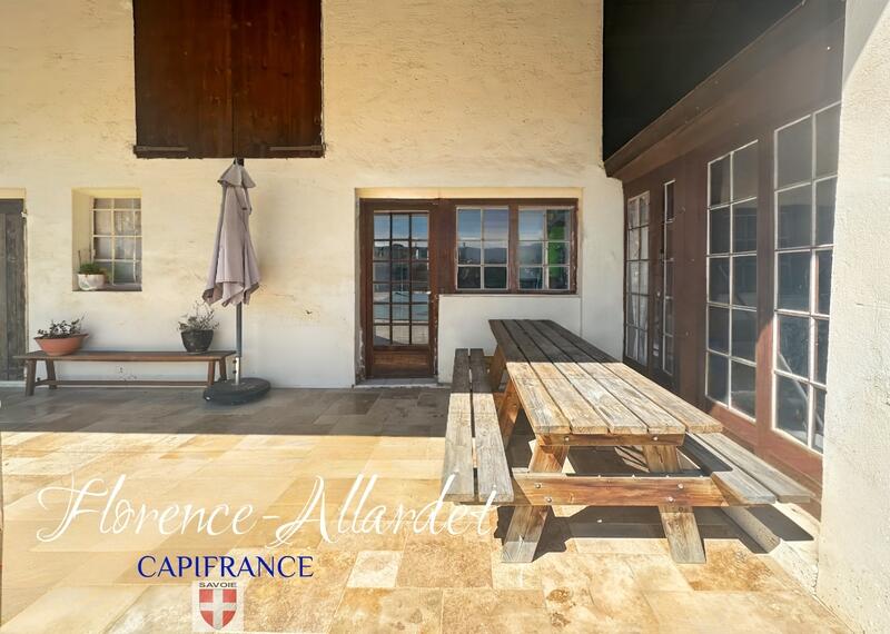 Propriété - 185 m² - 5 pièces