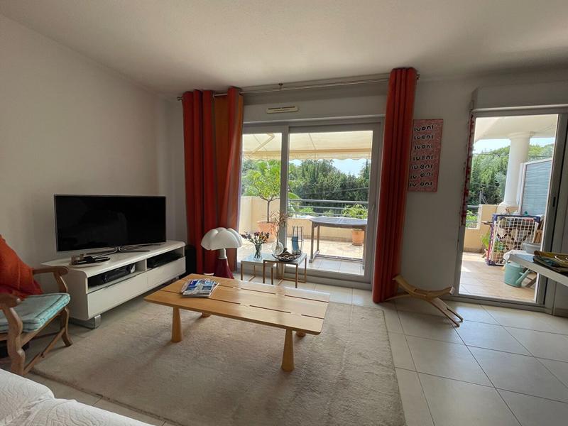 Appartement - 89 m² - 4 pièces