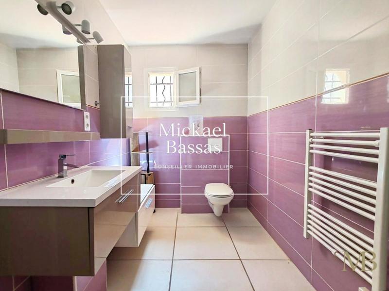 Maison - 122 m² - 4 pièces