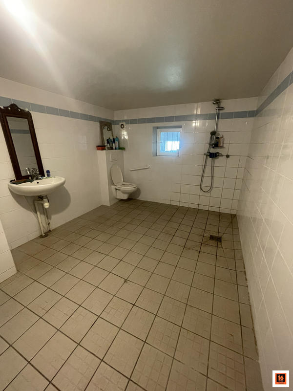 Maison - 125 m² - 7 pièces