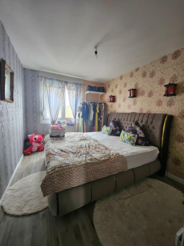 Appartement - 64 m² - 4 pièces