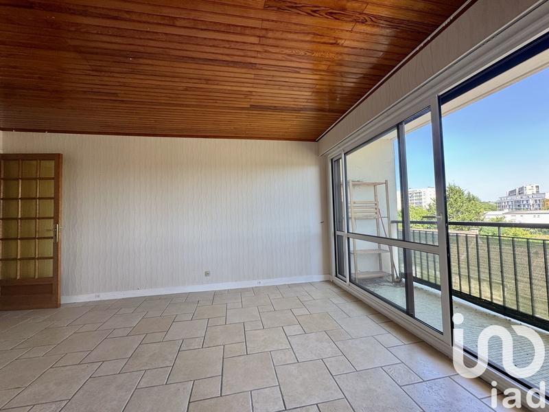 Appartement - 80 m² - 4 pièces