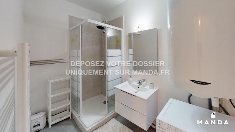 Chambre - 78 m² - 5 pièces