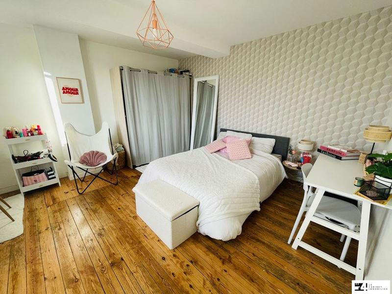 Maison traditionnelle - 176 m² - 4 pièces