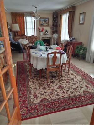 Maison traditionnelle - 169 m² - 7 pièces