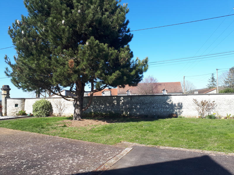 Maison - 247 m² - 7 pièces