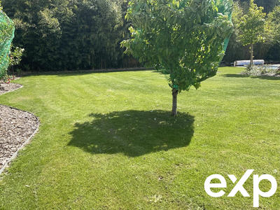 Maison - 252 m² - 9 pièces