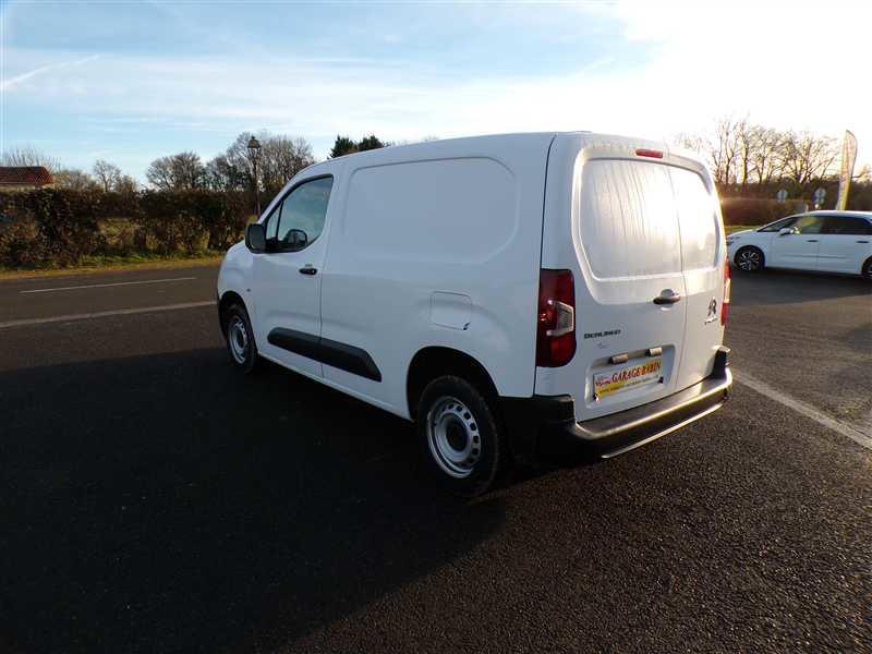 Citroën Berlingo III 1.5 BlueHDi 100 s&amp;S Cntrol M650
