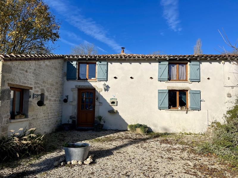 Maison - 511 m² - 35 pièces