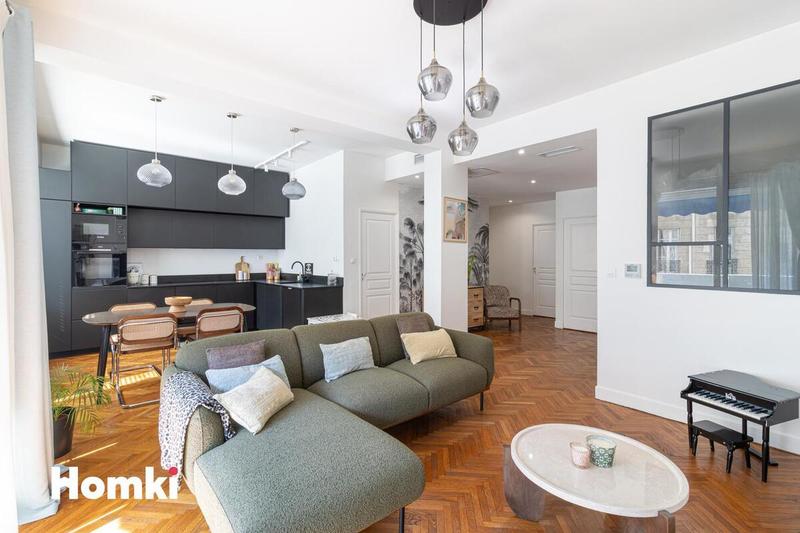 Appartement - 80 m² - 3 pièces