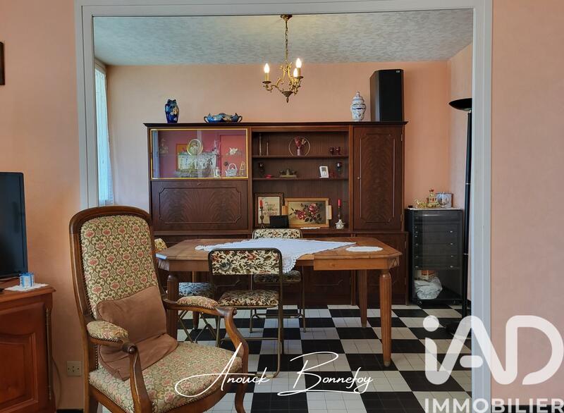 Appartement - 81 m² - 5 pièces