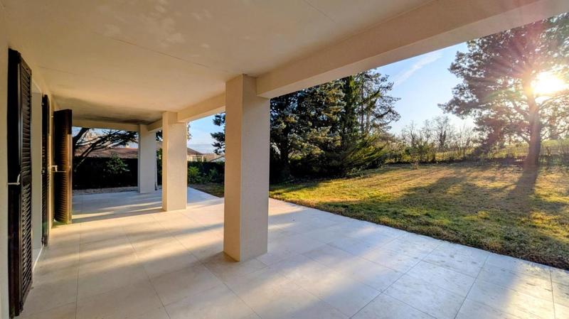 Maison - 178 m² - 8 pièces