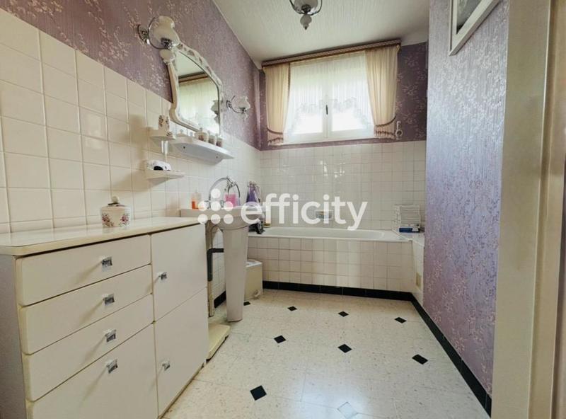 Maison - 117 m² - 6 pièces