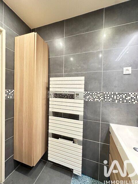 Appartement - 86 m² - 4 pièces