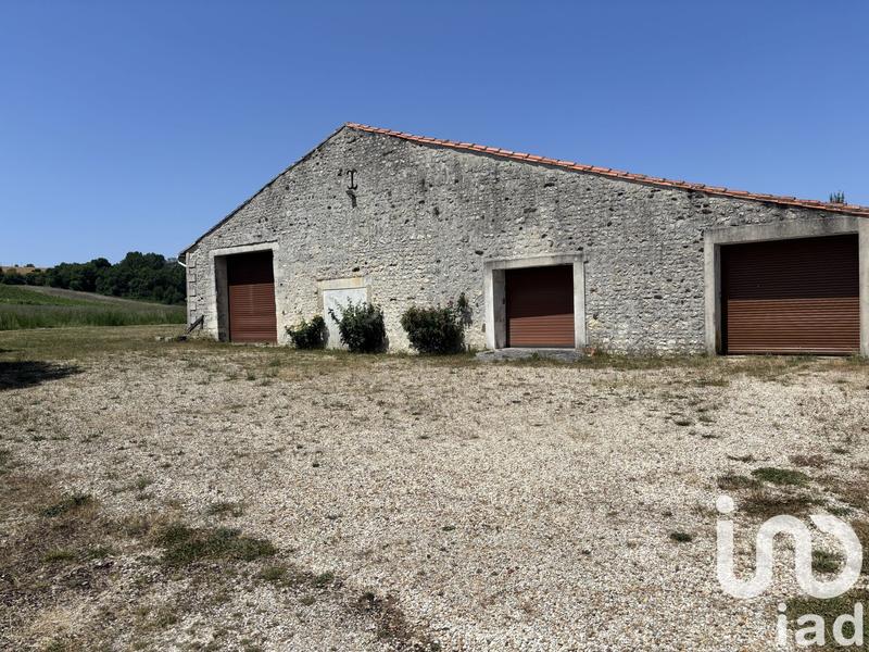 Maison - 247 m² - 8 pièces