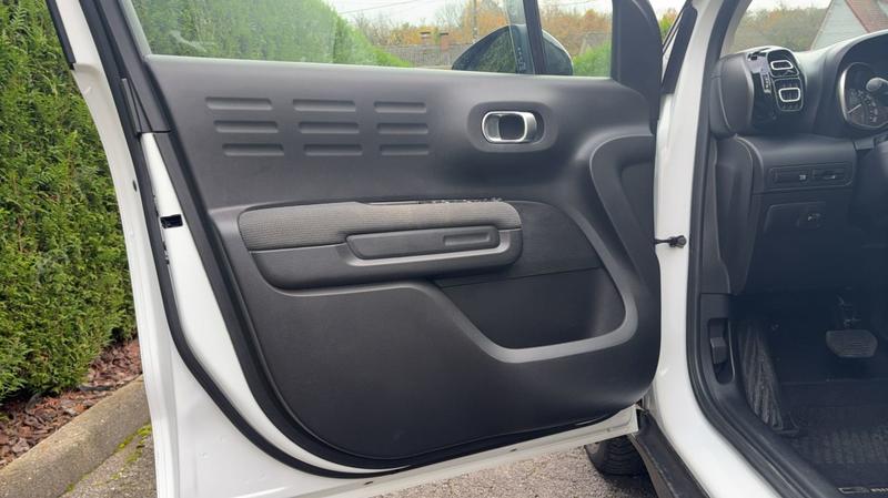 Citroën C3 Aircross 1.5 BlueHDi 120 Eat6 Shine - Automatique