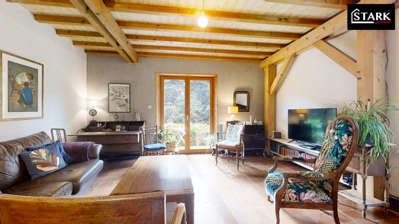 Maison - 172 m² - 7 pièces