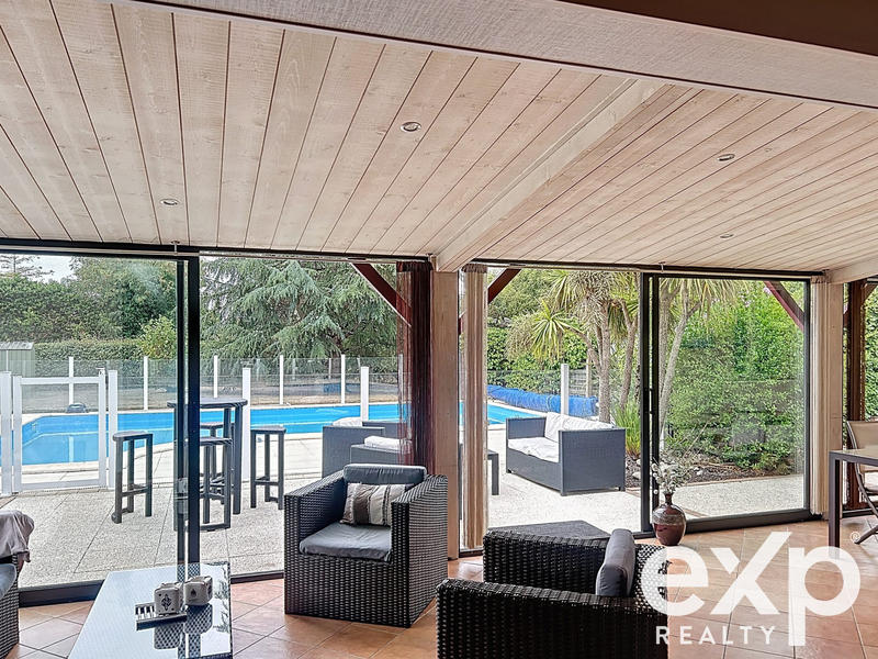 Maison - 158 m² - 6 pièces