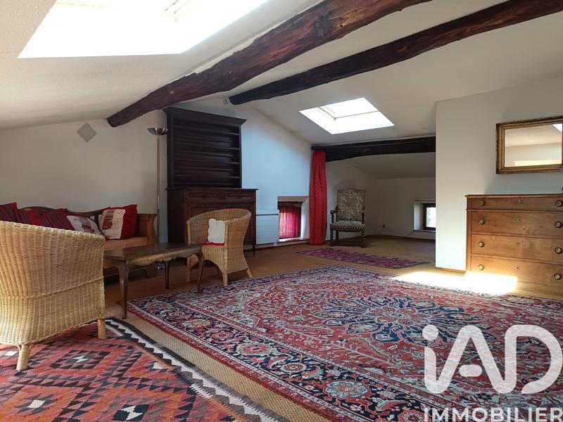 Maison de village - 250 m² - 8 pièces