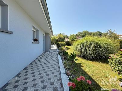 Maison - 131 m² - 6 pièces