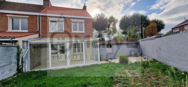 Maison - 91 m² - 4 pièces