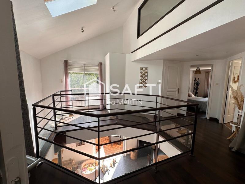 Maison - 108 m² - 4 pièces