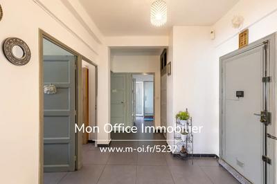 Appartement - 101 m² - 4 pièces