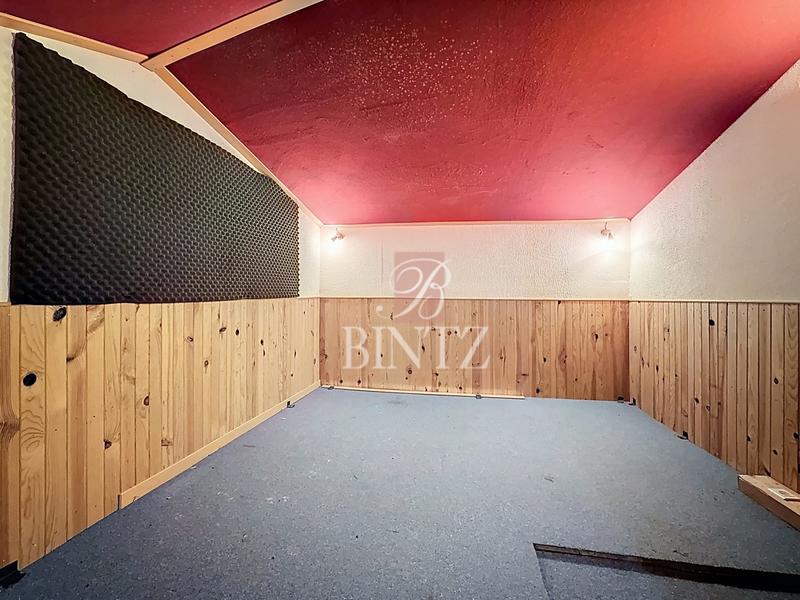 Local commercial - 122 m²