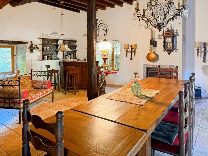 Moulin - 120 m² - 5 pièces