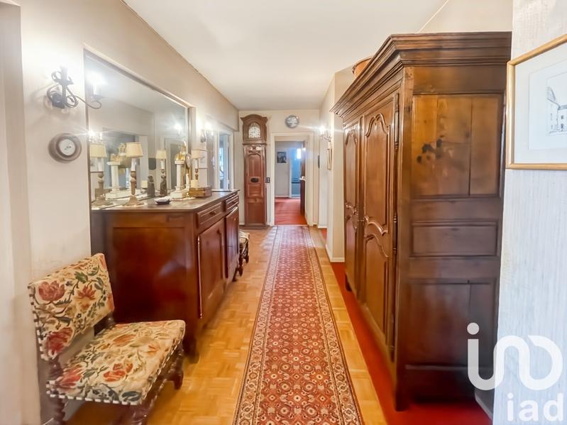 Appartement - 168 m² - 6 pièces