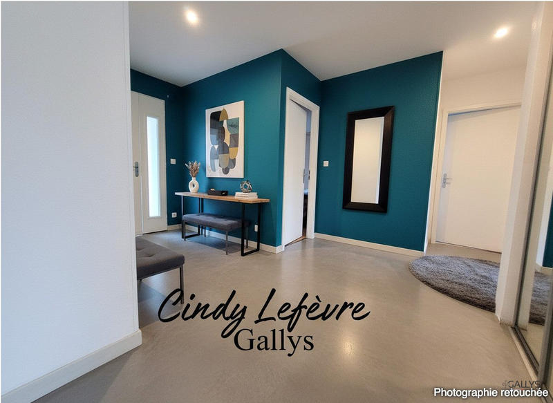 Maison - 94 m² - 5 pièces